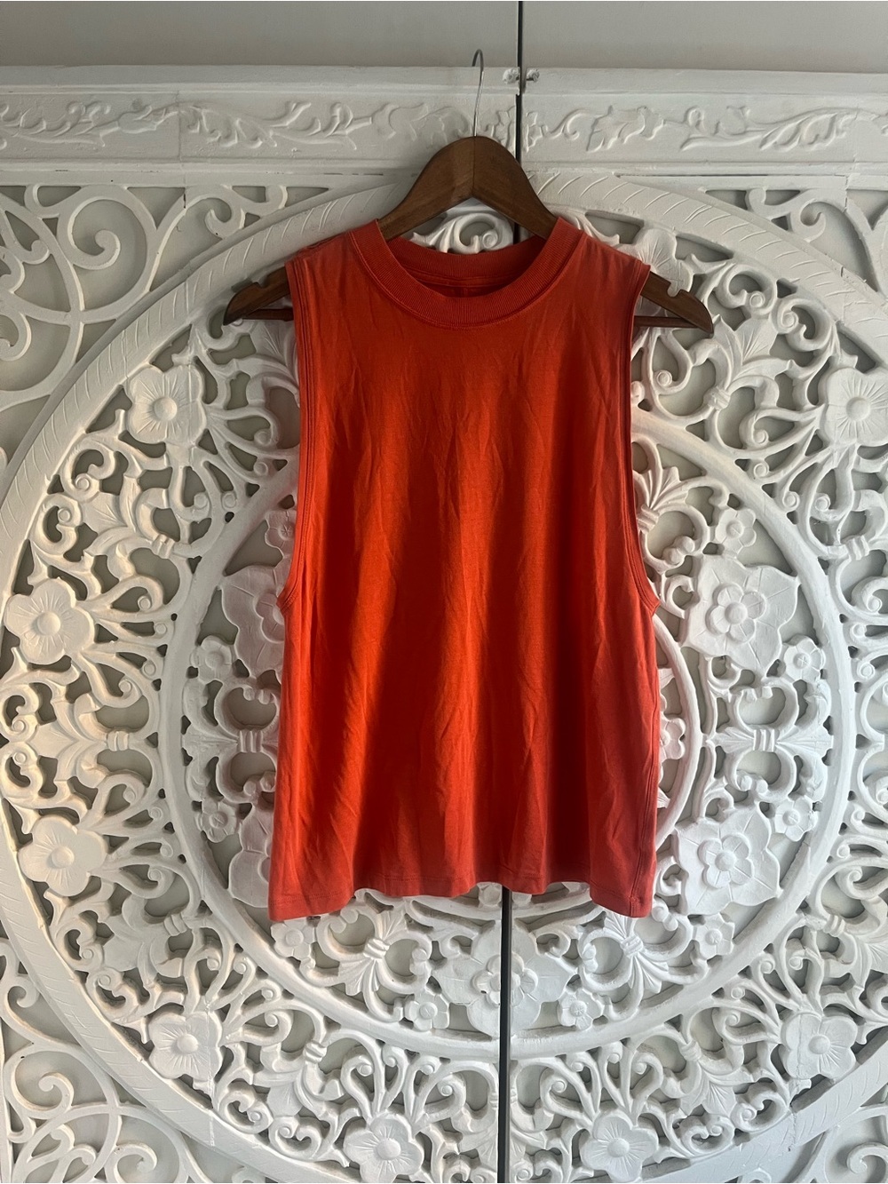 Lululemon Orange Sleeveless Muscle Tank Athletic Training Top Size S
